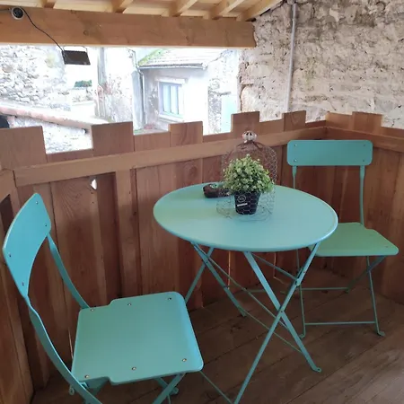 Le Pigeonnier D'agnes Jenzat