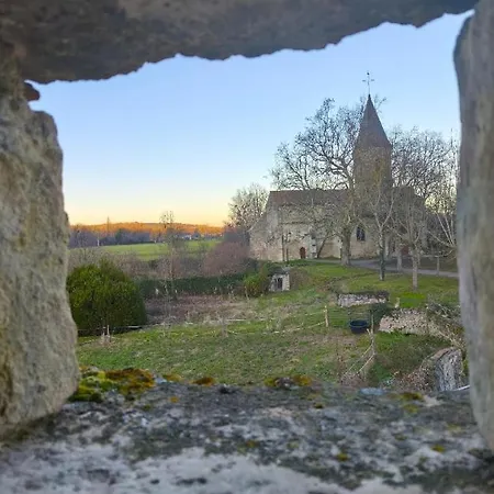 Le Pigeonnier D'agnes * Jenzat